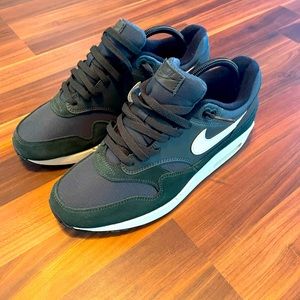 Nike air max 1